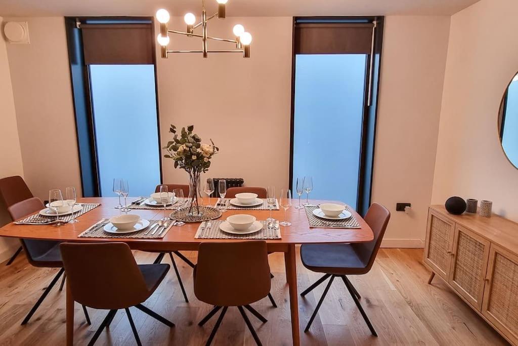 Stunning Luxury Townhouse In Centre Of 맨체스터 외부 사진