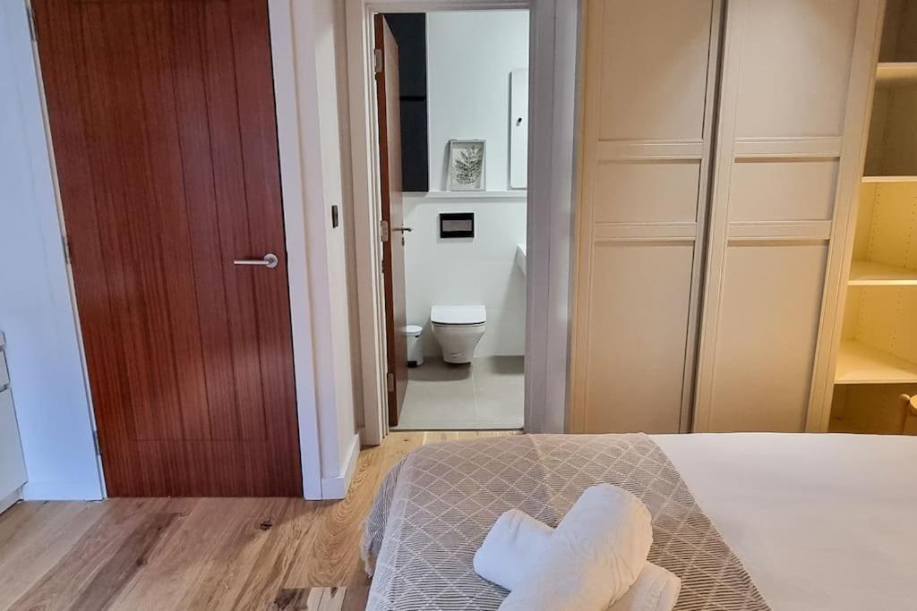 Stunning Luxury Townhouse In Centre Of 맨체스터 외부 사진
