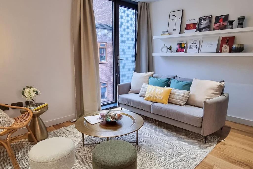 Stunning Luxury Townhouse In Centre Of 맨체스터 외부 사진