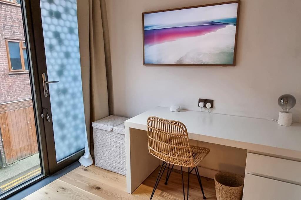 Stunning Luxury Townhouse In Centre Of 맨체스터 외부 사진