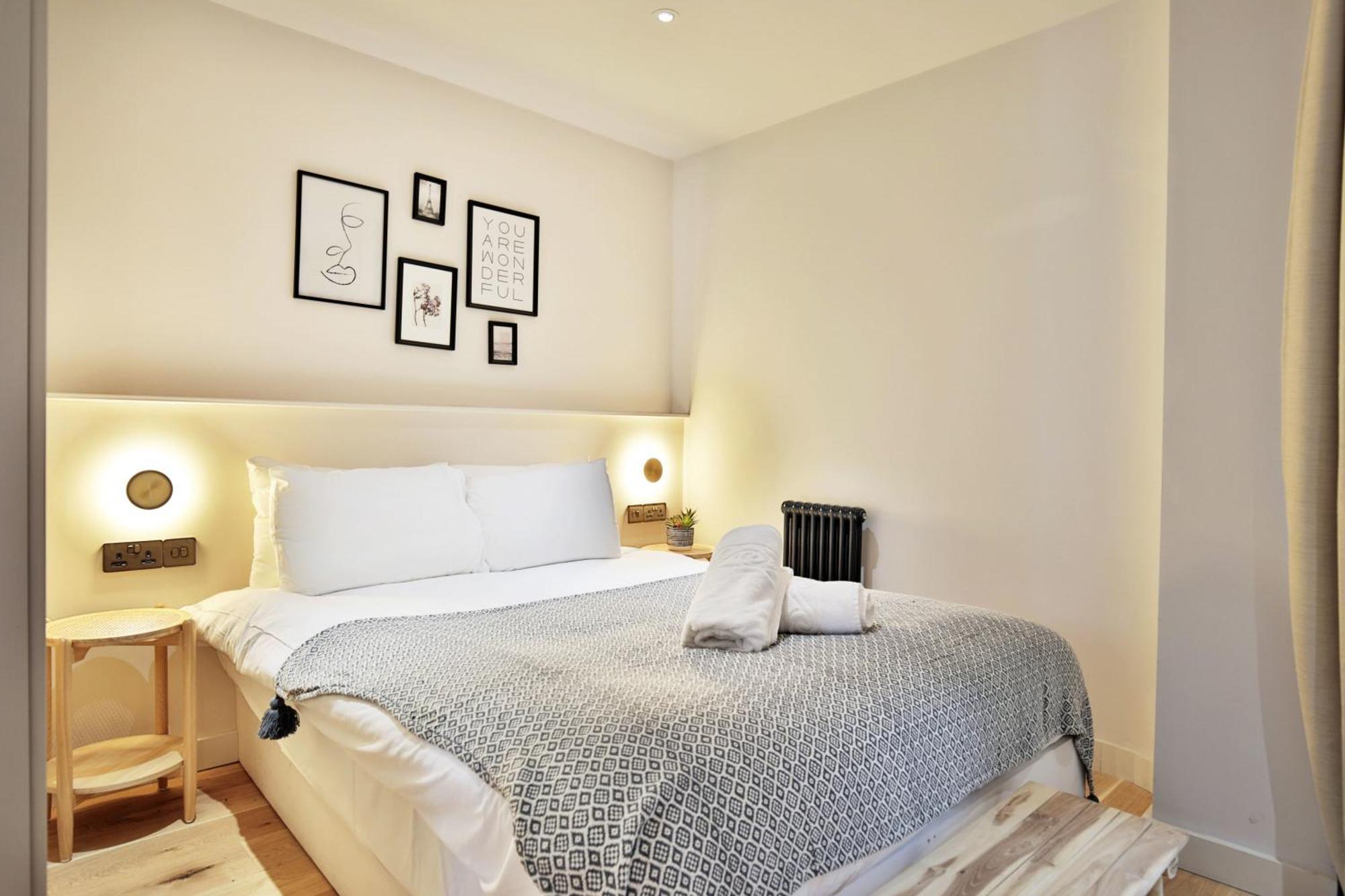 Stunning Luxury Townhouse In Centre Of 맨체스터 외부 사진
