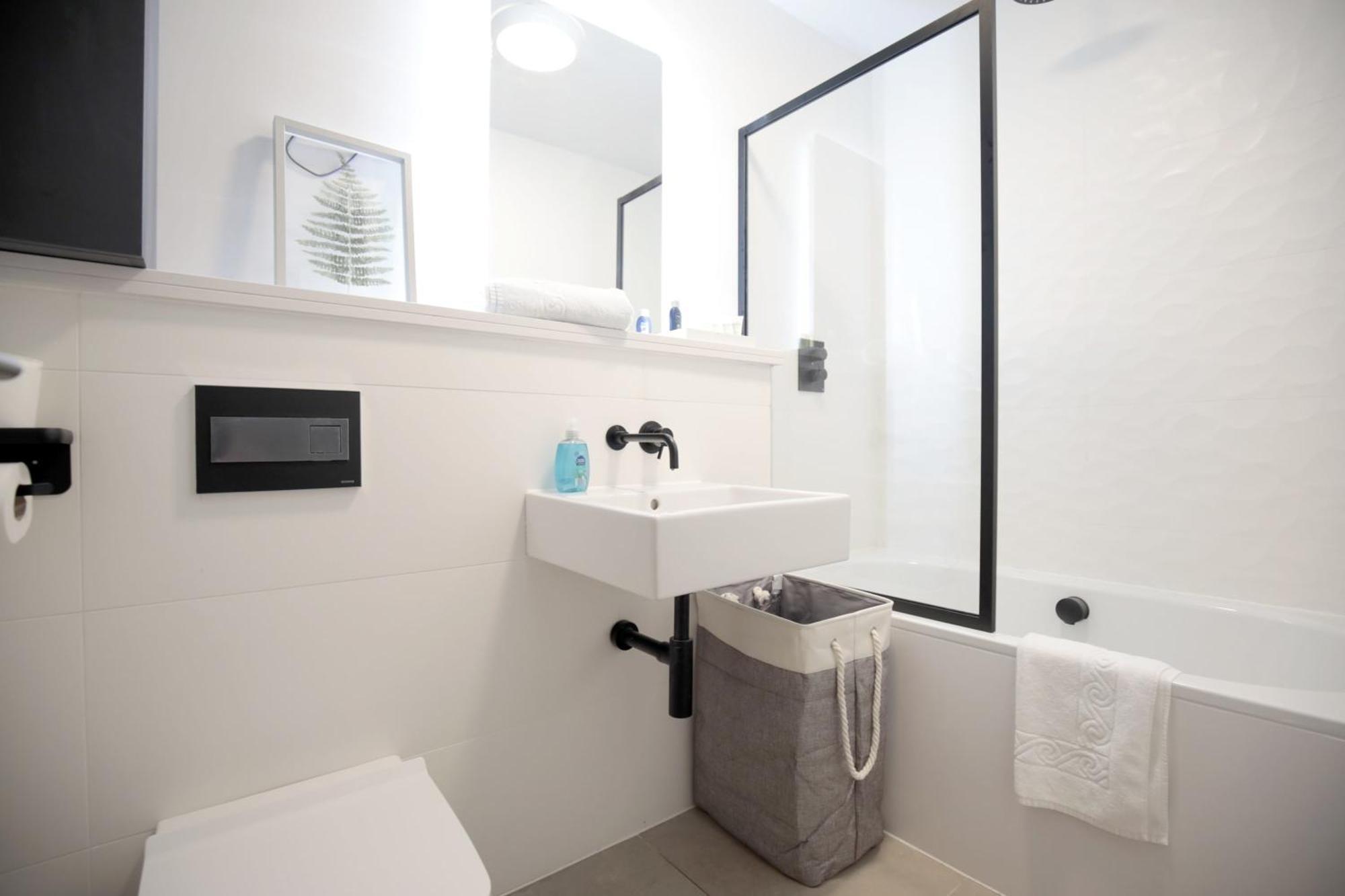 Stunning Luxury Townhouse In Centre Of 맨체스터 외부 사진