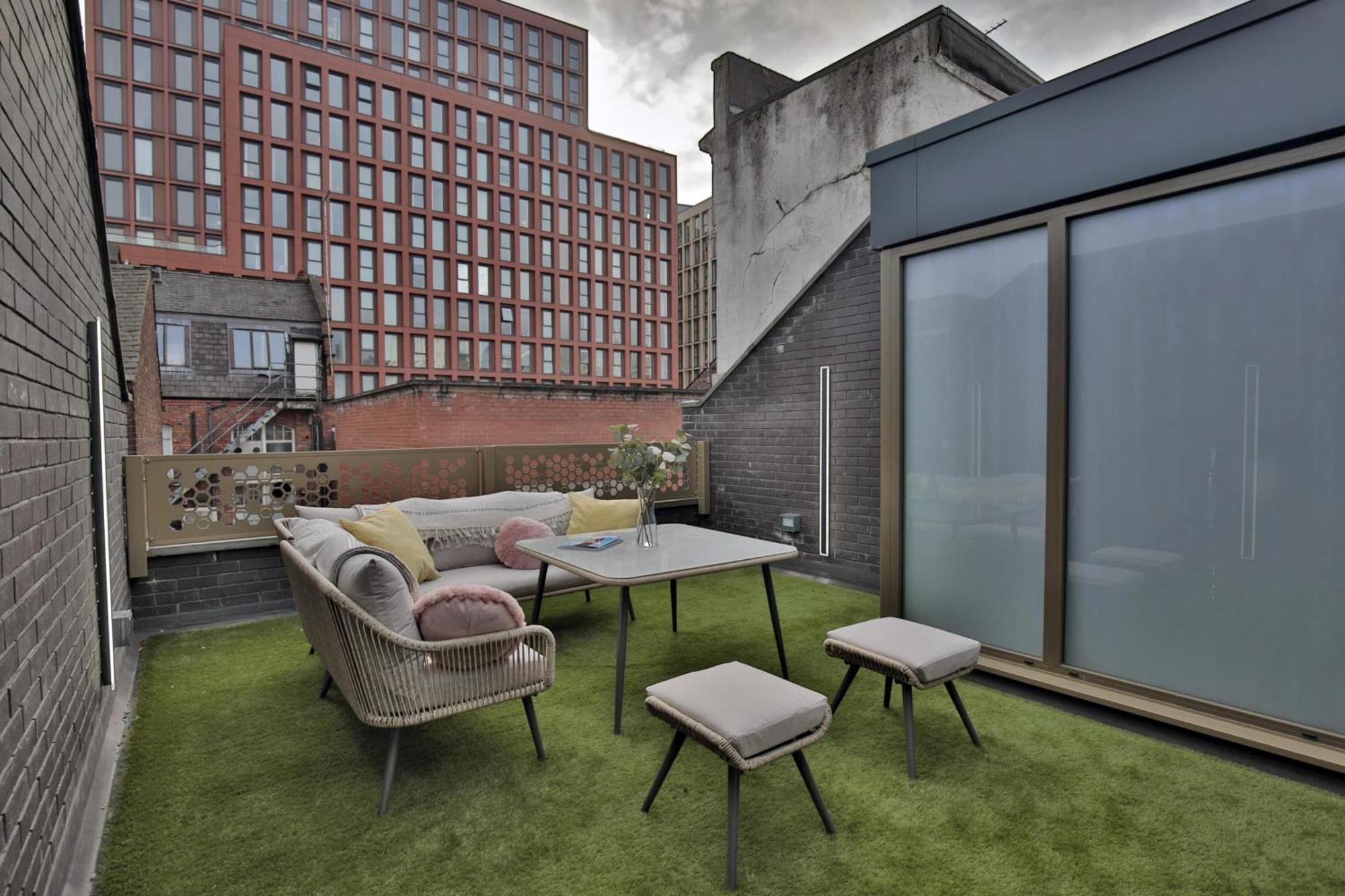 Stunning Luxury Townhouse In Centre Of 맨체스터 외부 사진